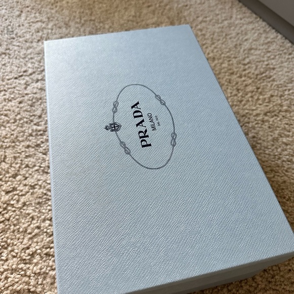 Prada blushed leather mules - Picture 8 of 10